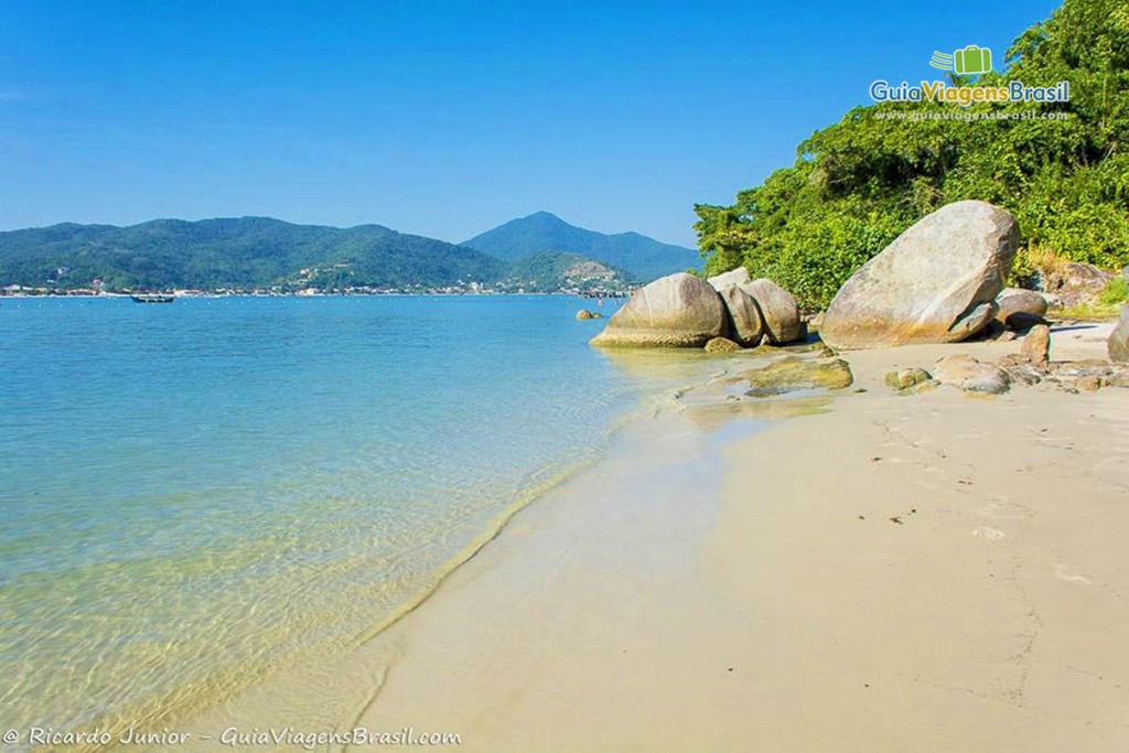 As 10 praias mais PARADISÍACAS do litoral de SANTA CATARINA