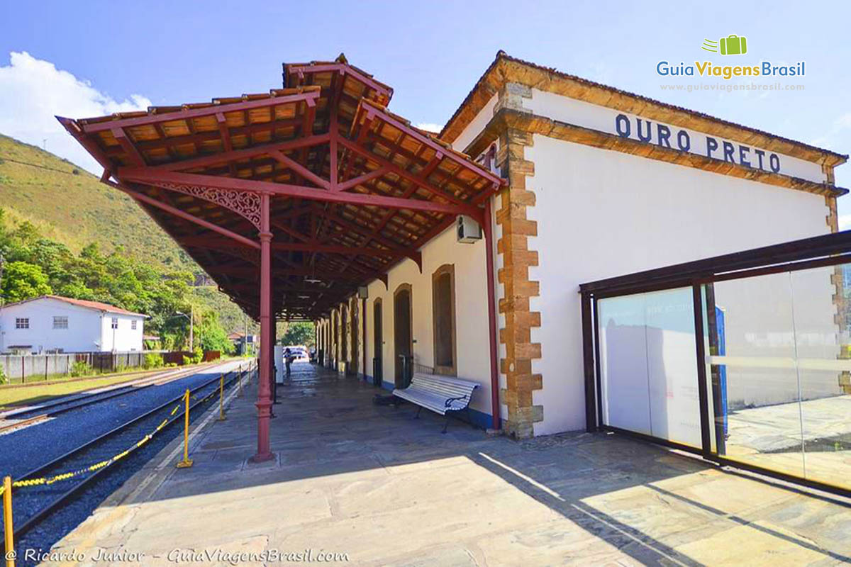 Imagem da estação de trem de Ouro Preto.