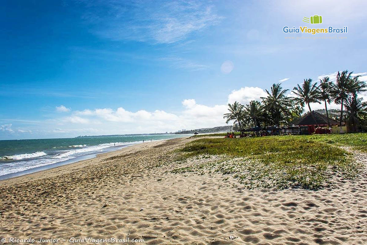 Imagem da Praia de Jacarecica, paraíso total, em Maceió, Alagoas, Brasil.