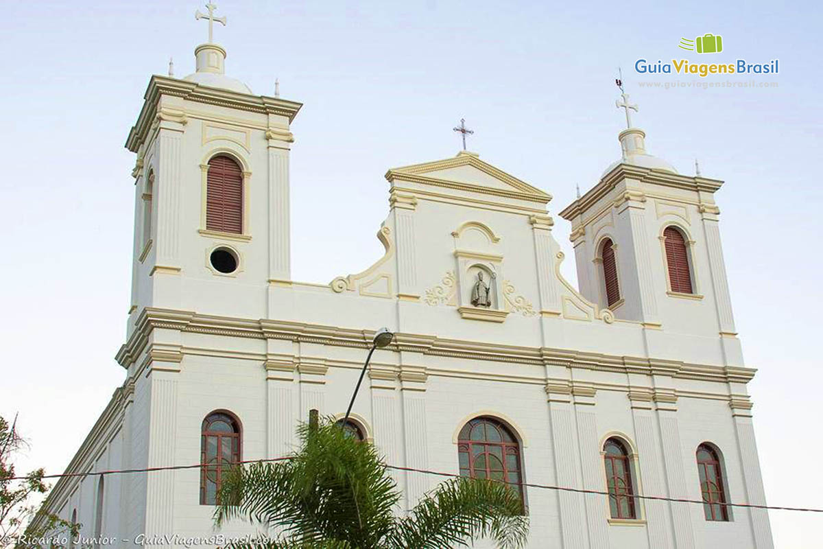Imagem superior da linda Igreja no centro histórico de São Luiz do Paraitinga.