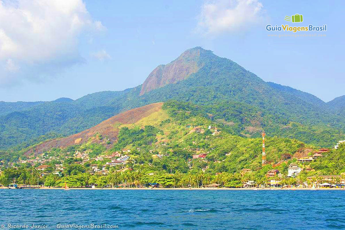 Imagem de linda ilha de Ilhabela, belezas natural.