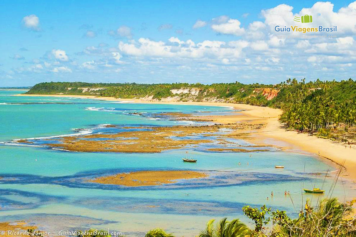 Imagem do paraíso na Bahia, por isso Praia do Espelho é muito procurada.